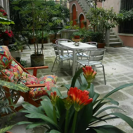 Casa Antico Portego מלון